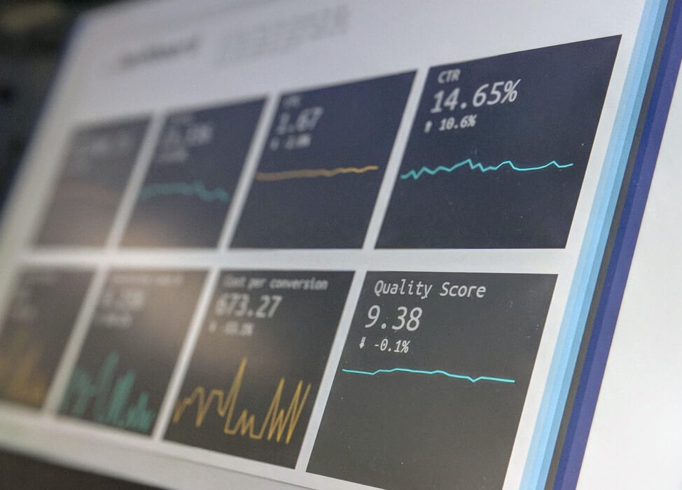 Data reporting dashboard